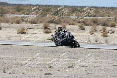 media/Oct-02-2025-Racers Edge (Thu) [[2c91cb6ab3]]/3-B Group/Session 3-Turn 16 (12pm)/